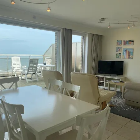 아파트 Penthouse In Koksijde With Stunning Sea View, Cleaning Included *