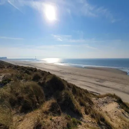 公寓 Penthouse In Koksijde With Stunning Sea View, Cleaning Included 尼乌波特